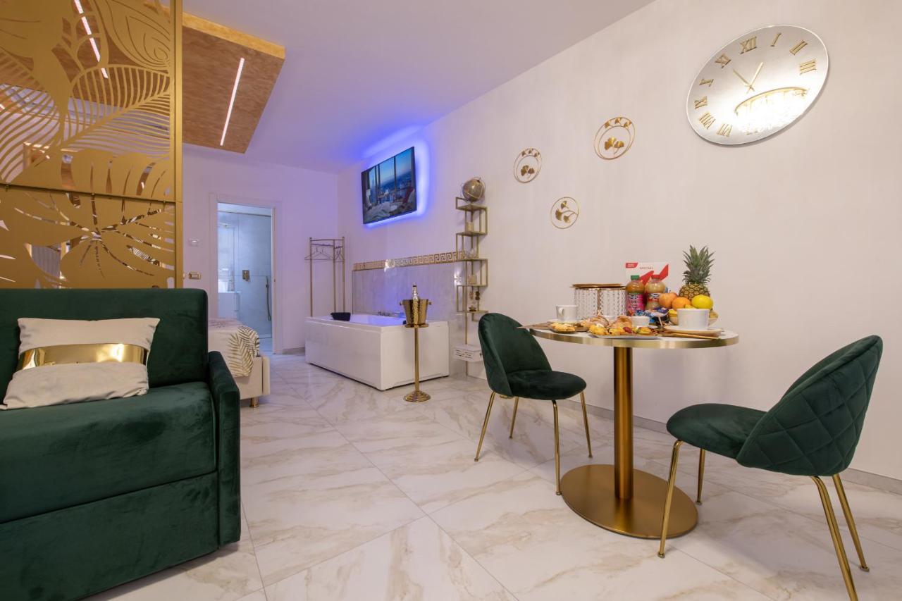 Fashion Apartment Gold Bologna With Jacuzzi & Car Garage Экстерьер фото