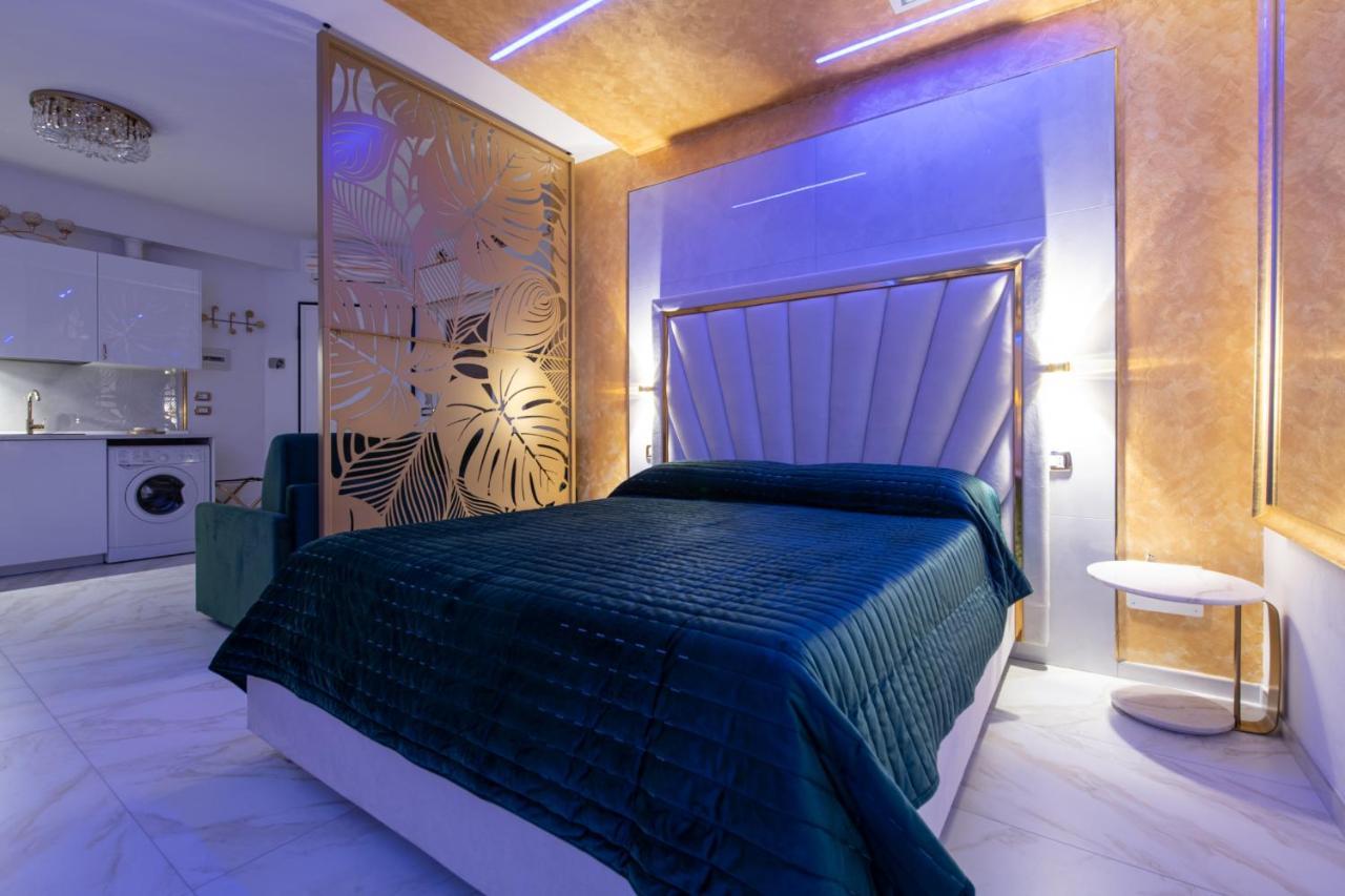 Fashion Apartment Gold Bologna With Jacuzzi & Car Garage Экстерьер фото